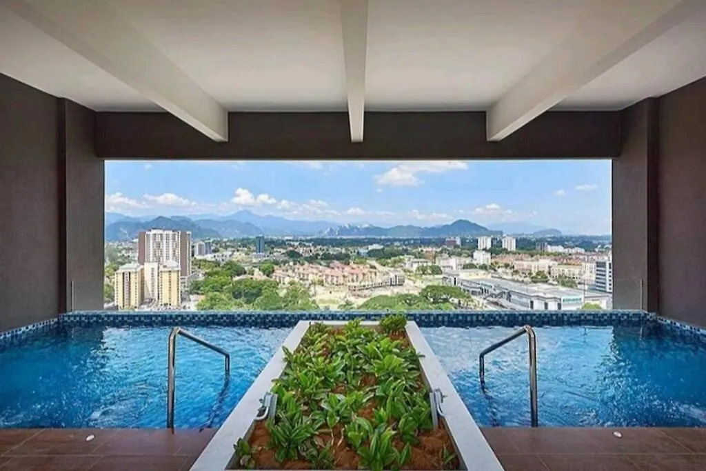 Cozy Homestay 温馨民宿 @The Horizon Ipoh公寓无边泳池 Appartement Ipoh